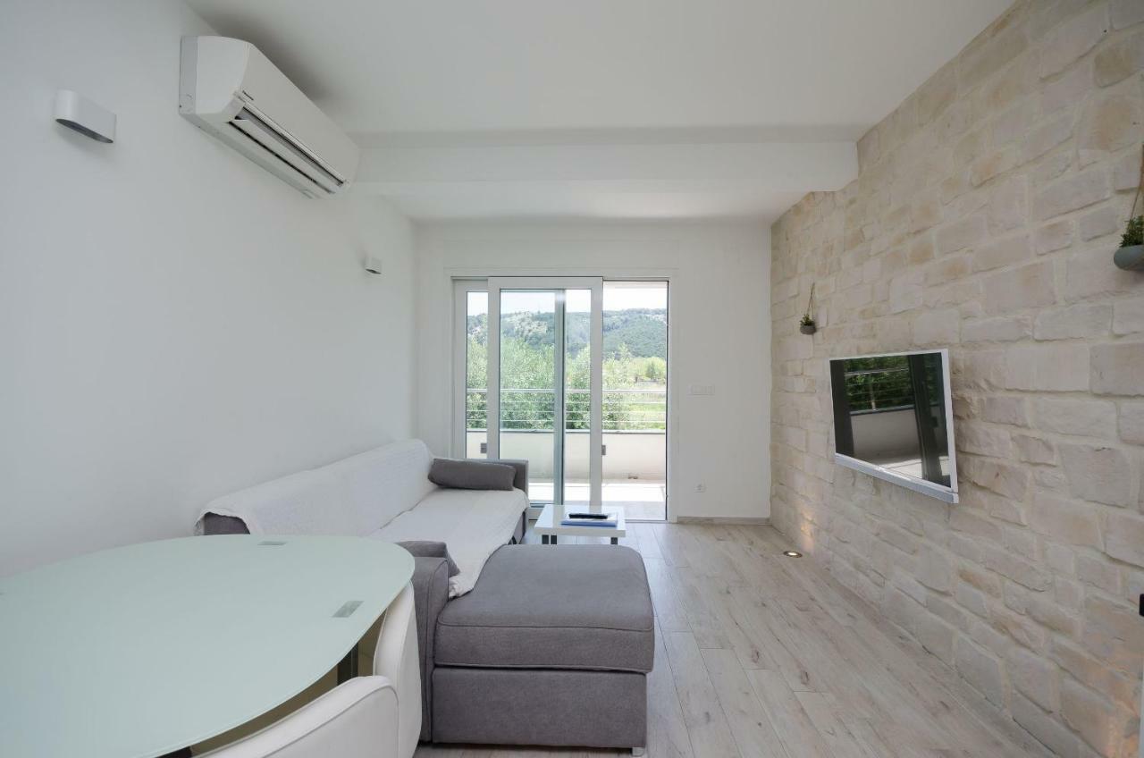 Apartments Zorka Лопар Екстериор снимка